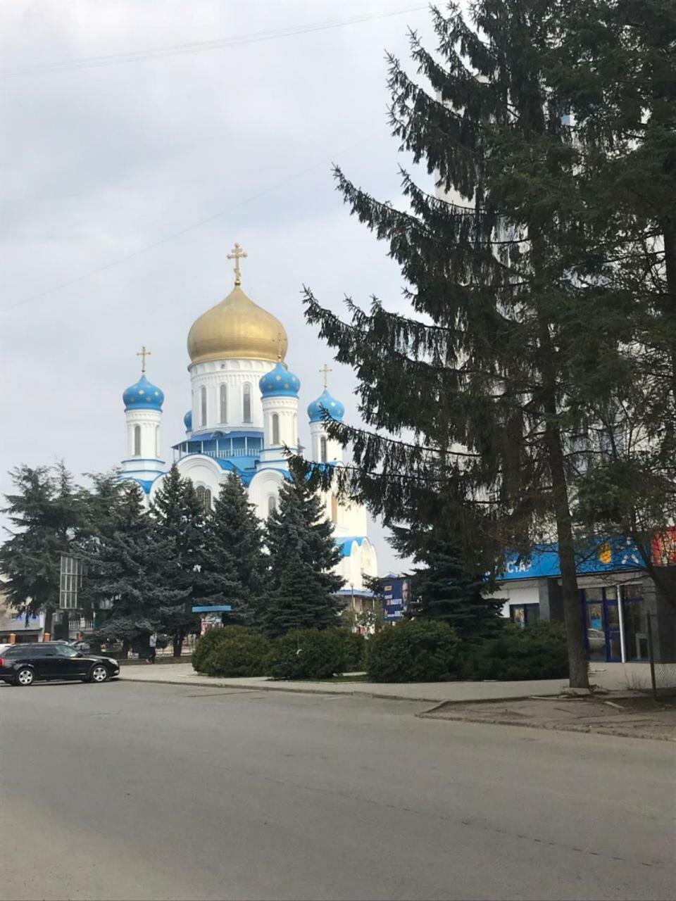 Арт Квартира В Центрі Міста أوزهورود المظهر الخارجي الصورة